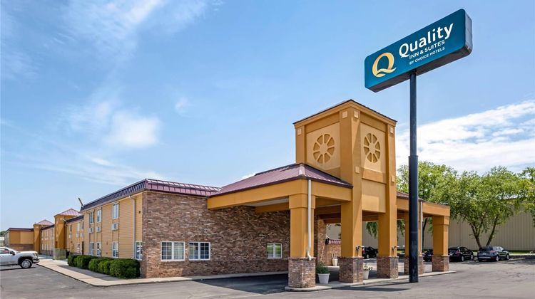 Quality Inn And Suites Lincoln South Exterior