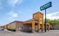 Quality Inn And Suites Lincoln South