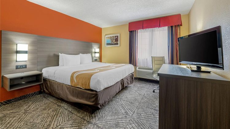 Quality Inn And Suites Lincoln South Suite