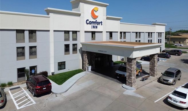 Comfort Inn Exterior