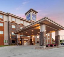 Sleep Inn & Suites Exterior