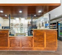 Comfort Suites West Omaha Lobby