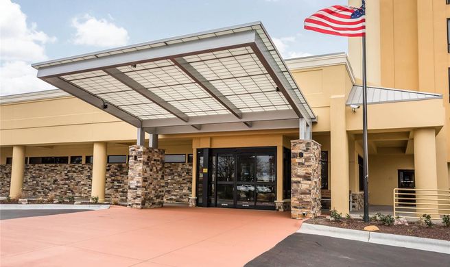 Comfort Inn Omaha Exterior