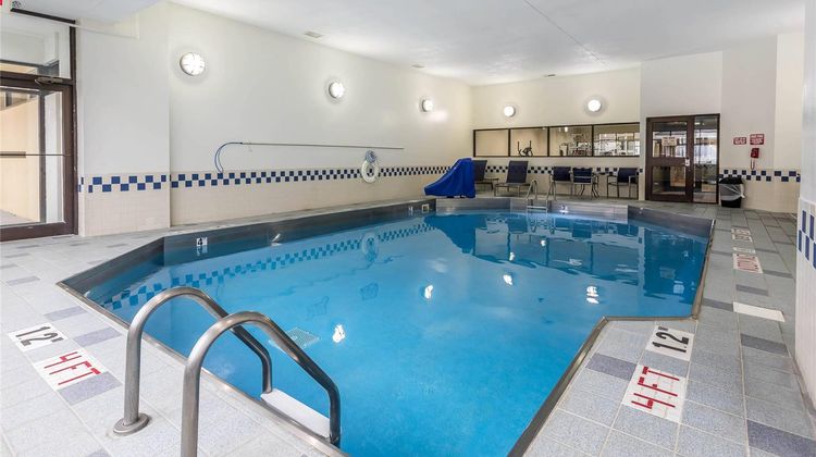 Comfort Inn Omaha Pool