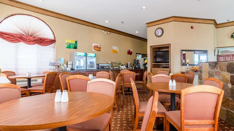 <b>Quality Inn Alliance Restaurant</b>. Images powered by <a href="https://iceportal.shijigroup.com/" title="IcePortal" target="_blank">IcePortal</a>.