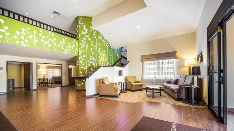 Sleep Inn and Suites Columbus Lobby