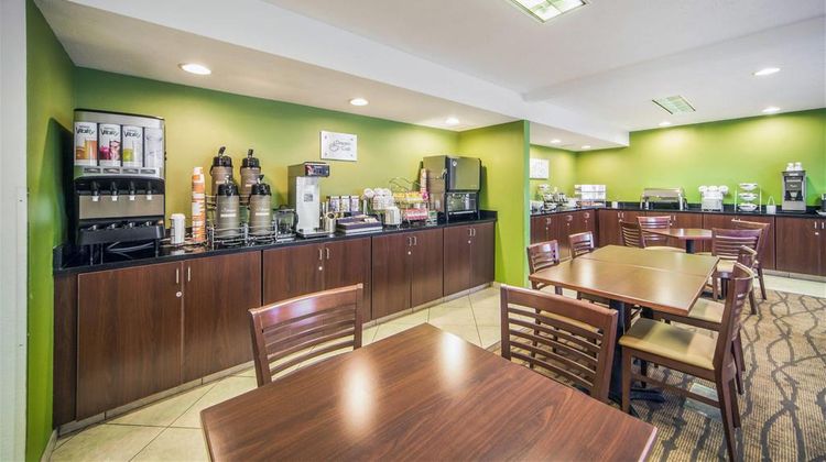 Sleep Inn and Suites Columbus Restaurant