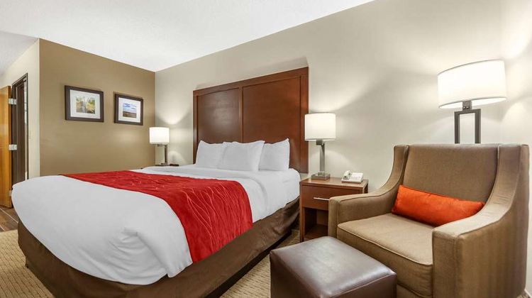 Comfort Inn Valentine Room