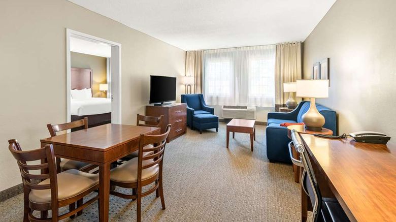 <b>Comfort Inn and Suites North Conway Room</b>. Images powered by <a href="https://iceportal.shijigroup.com/" title="IcePortal" target="_blank">IcePortal</a>.