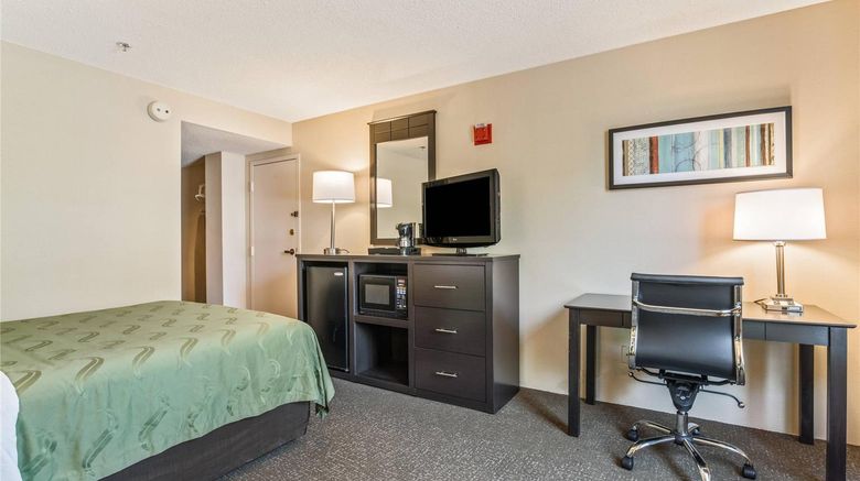 <b>Quality Inn, Portsmouth Room</b>. Images powered by <a href="https://iceportal.shijigroup.com/" title="IcePortal" target="_blank">IcePortal</a>.