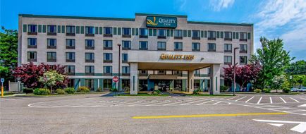 Quality Inn, Portsmouth Exterior