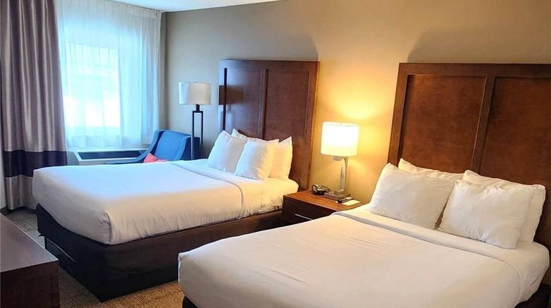 <b>Comfort Inn Concord South End Room</b>. Images powered by <a href="https://iceportal.shijigroup.com/" title="IcePortal" target="_blank">IcePortal</a>.
