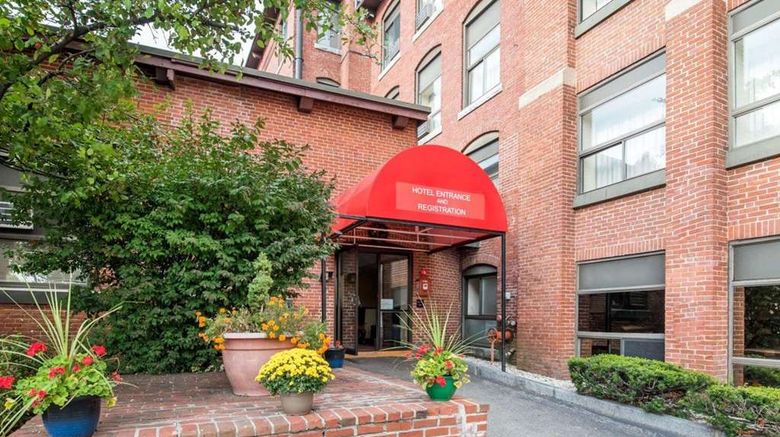 <b>Econo Lodge Manchester Exterior</b>. Images powered by <a href="https://iceportal.shijigroup.com/" title="IcePortal" target="_blank">IcePortal</a>.