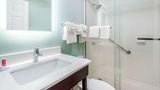 Quality Inn and Suites Lincoln I-93 Room