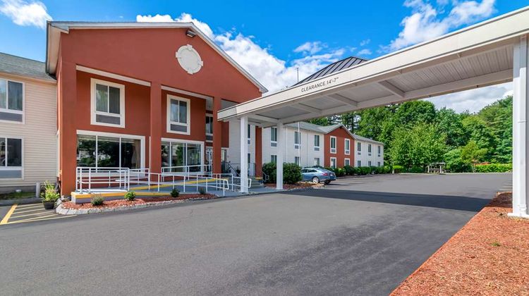 Quality Inn Merrimack Exterior
