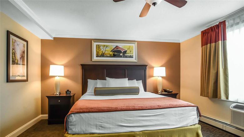 <b>Bluegreen Vacations South Mountain Suite</b>. Images powered by <a href="https://iceportal.shijigroup.com/" title="IcePortal" target="_blank">IcePortal</a>.