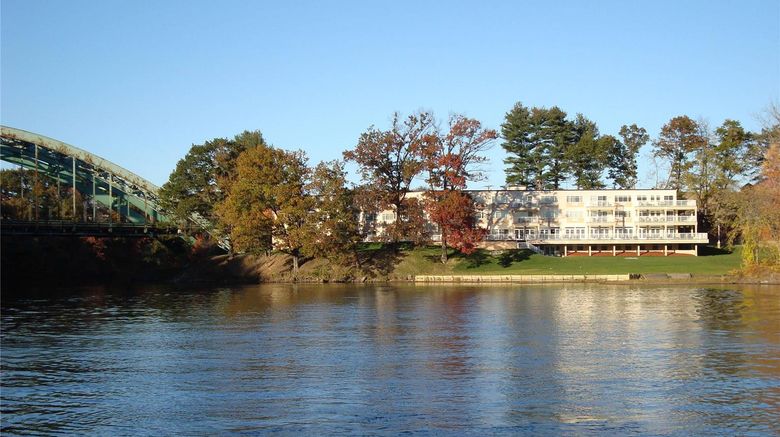 <b>Riverside Hotel, Ascend Collection Hotel Exterior</b>. Images powered by <a href="https://iceportal.shijigroup.com/" title="IcePortal" target="_blank">IcePortal</a>.