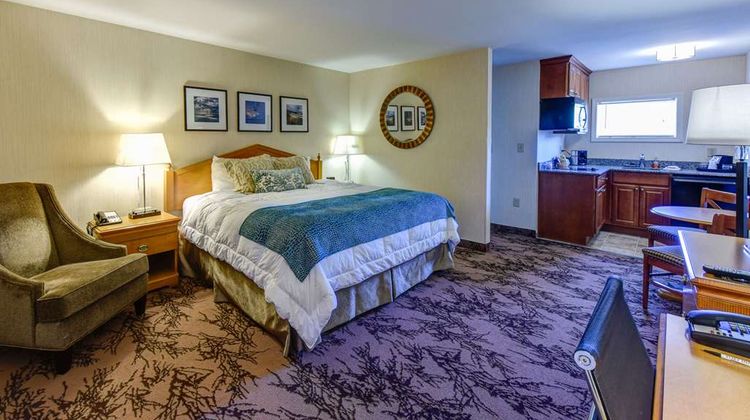 Port Inn & Suites, Ascend Collection Room