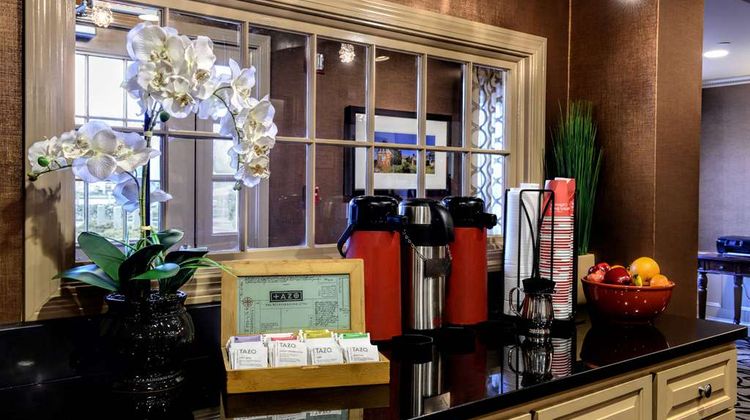 Port Inn & Suites, Ascend Collection Restaurant