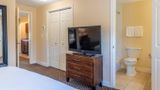 <b>Port Inn & Suites, Ascend Collection Suite</b>. Images powered by <a href="https://iceportal.shijigroup.com/" title="IcePortal" target="_blank">IcePortal</a>.