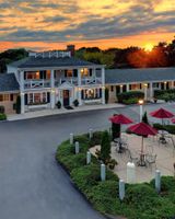 Port Inn & Suites, Ascend Collection