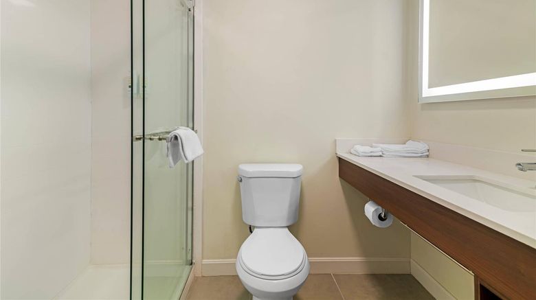 <b>Quality Inn North Conway Room</b>. Images powered by <a href="https://iceportal.shijigroup.com/" title="IcePortal" target="_blank">IcePortal</a>.