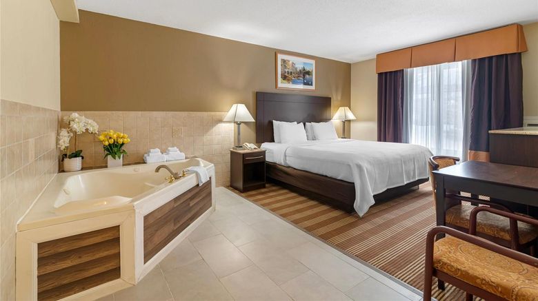 <b>Quality Inn North Conway Room</b>. Images powered by <a href="https://iceportal.shijigroup.com/" title="IcePortal" target="_blank">IcePortal</a>.
