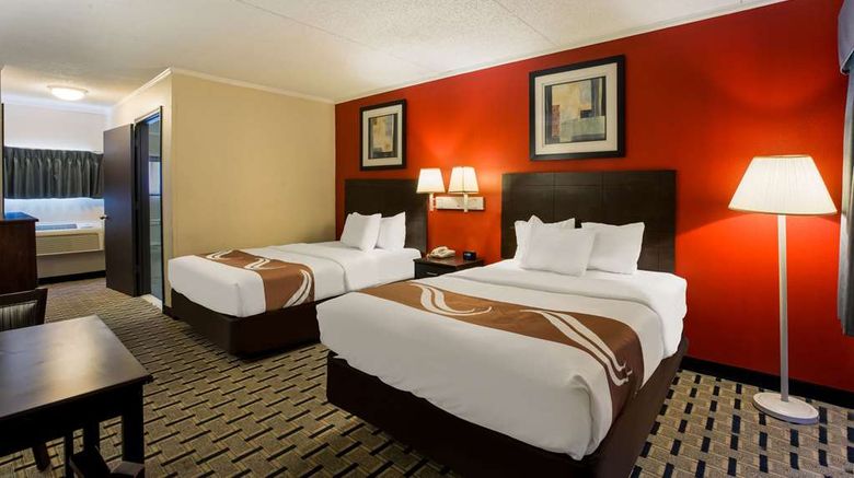 <b>Quality Inn & Suites Room</b>. Images powered by <a href="https://iceportal.shijigroup.com/" title="IcePortal" target="_blank">IcePortal</a>.