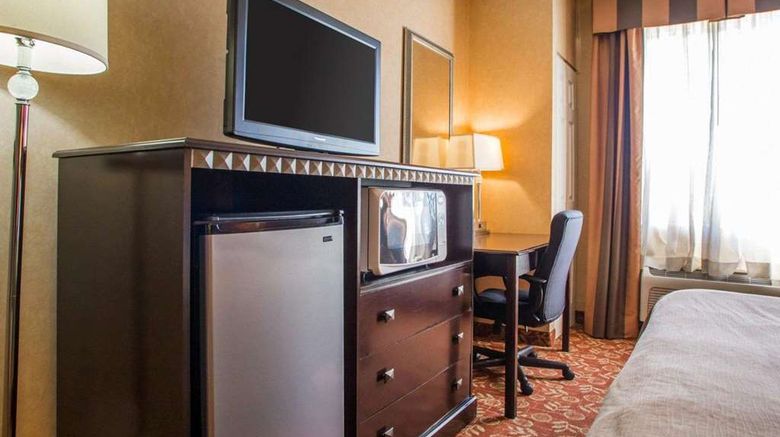 <b>Quality Inn Vineland - Millville Room</b>. Images powered by <a href="https://iceportal.shijigroup.com/" title="IcePortal" target="_blank">IcePortal</a>.