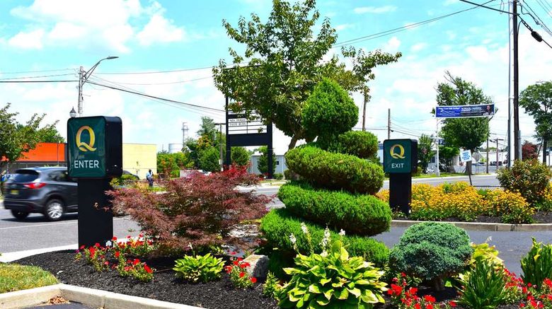 <b>Quality Inn Vineland - Millville Exterior</b>. Images powered by <a href="https://iceportal.shijigroup.com/" title="IcePortal" target="_blank">IcePortal</a>.