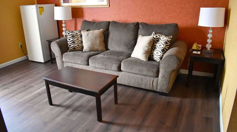 <b>Quality Inn Vineland - Millville Suite</b>. Images powered by <a href="https://iceportal.shijigroup.com/" title="IcePortal" target="_blank">IcePortal</a>.