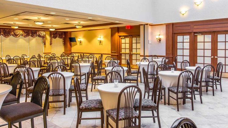 Clarion Hotel and Conference Center Restaurant