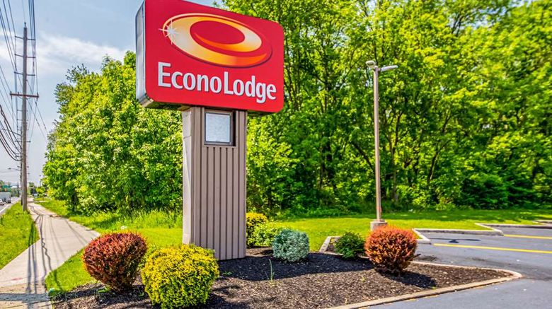<b>Econo Lodge Mount Laurel - Philadelphia East Exterior</b>. Images powered by <a href="https://iceportal.shijigroup.com/" title="IcePortal" target="_blank">IcePortal</a>.