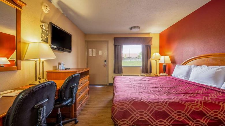 <b>Econo Lodge Mount Laurel - Philadelphia East Room</b>. Images powered by <a href="https://iceportal.shijigroup.com/" title="IcePortal" target="_blank">IcePortal</a>.