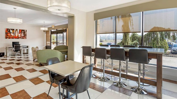 Comfort Inn Lobby