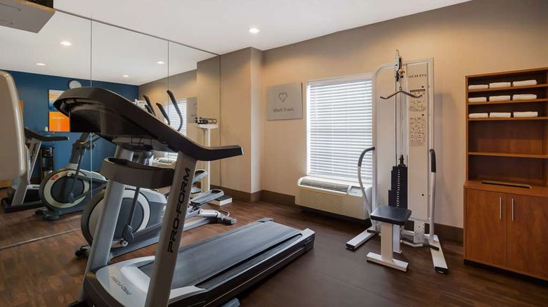 <b>Comfort Suites Health</b>. Images powered by <a href="https://iceportal.shijigroup.com/" title="IcePortal" target="_blank">IcePortal</a>.