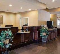Comfort Suites Lobby