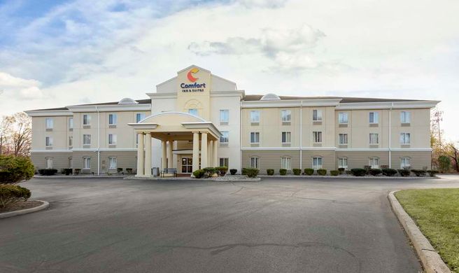 Comfort Inn & Suites Exterior