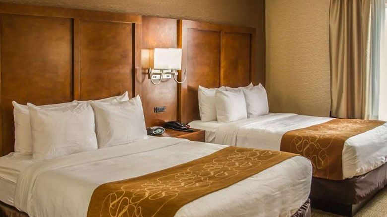 <b>Quality Suites North Bergen Room</b>. Images powered by <a href="https://iceportal.shijigroup.com/" title="IcePortal" target="_blank">IcePortal</a>.