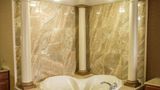 Quality Suites North Bergen Suite