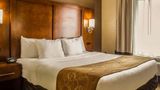 Quality Suites North Bergen Suite