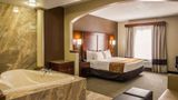 Quality Suites North Bergen Suite