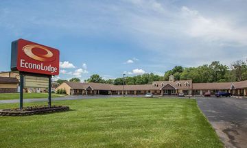 Econo Lodge Newton