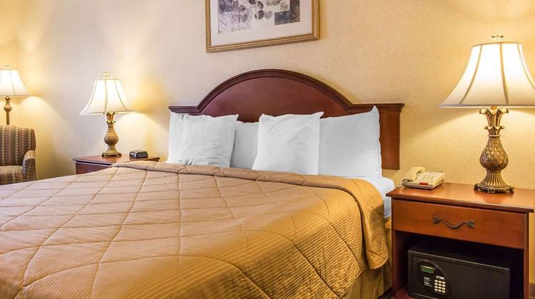 Quality Inn Hackettstown Room