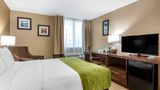 <b>Comfort Inn Room</b>. Images powered by <a href="https://iceportal.shijigroup.com/" title="IcePortal" target="_blank">IcePortal</a>.