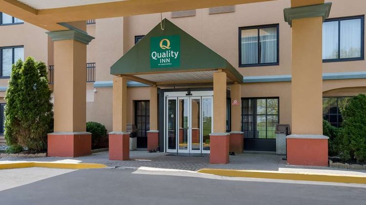 Quality Inn near Princeton Exterior