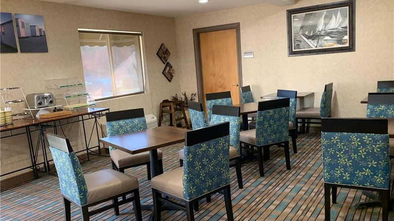 <b>Quality Inn near Toms River Corp Park Restaurant</b>. Images powered by <a href="https://iceportal.shijigroup.com/" title="IcePortal" target="_blank">IcePortal</a>.