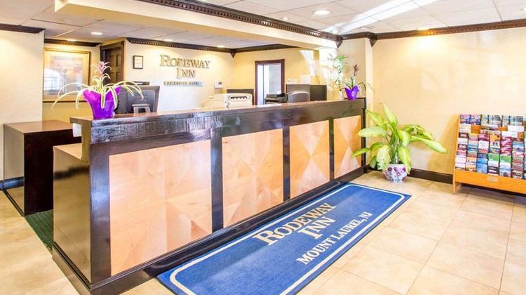 Rodeway Inn Lobby