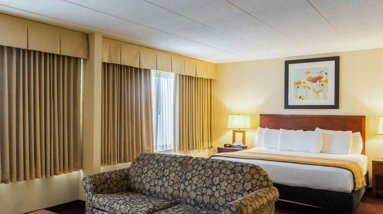<b>Clarion Hotel Somerset Suite</b>. Images powered by <a href="https://iceportal.shijigroup.com/" title="IcePortal" target="_blank">IcePortal</a>.