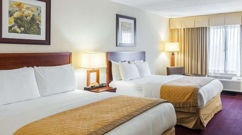 <b>Clarion Hotel Somerset Room</b>. Images powered by <a href="https://iceportal.shijigroup.com/" title="IcePortal" target="_blank">IcePortal</a>.